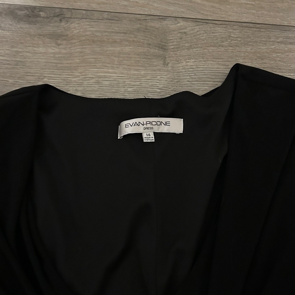 Evan Picone Black w/Sparkle. Very Flattering!! - Picture 4 of 12